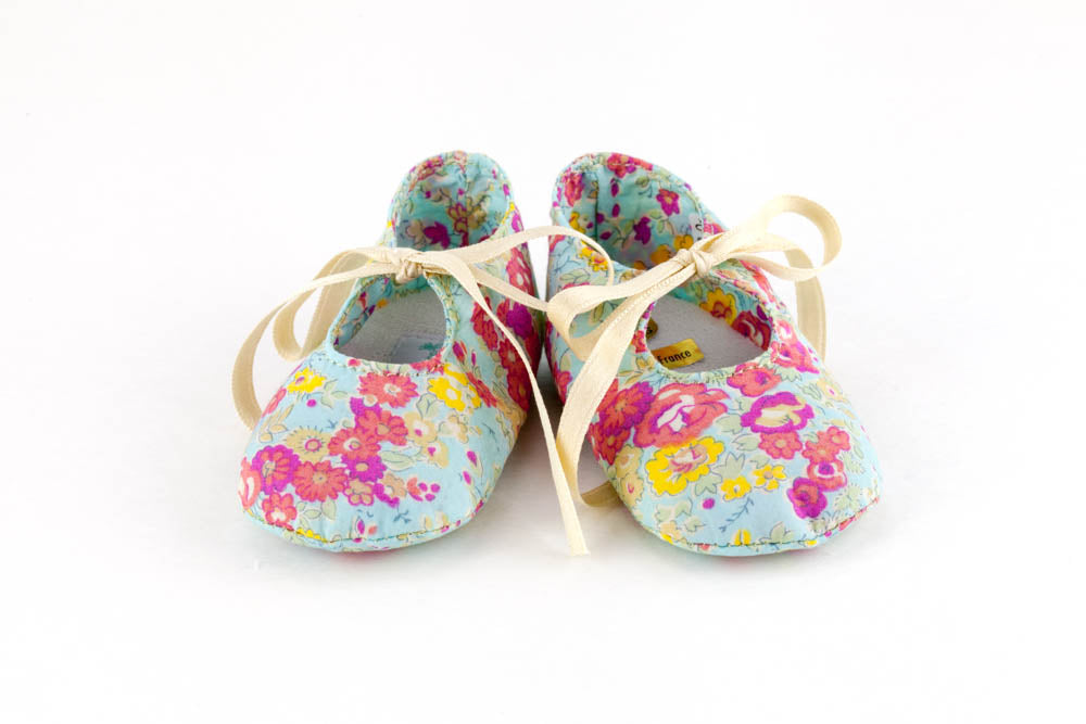 Little Royals Booties - Liberty Printemps (spring)